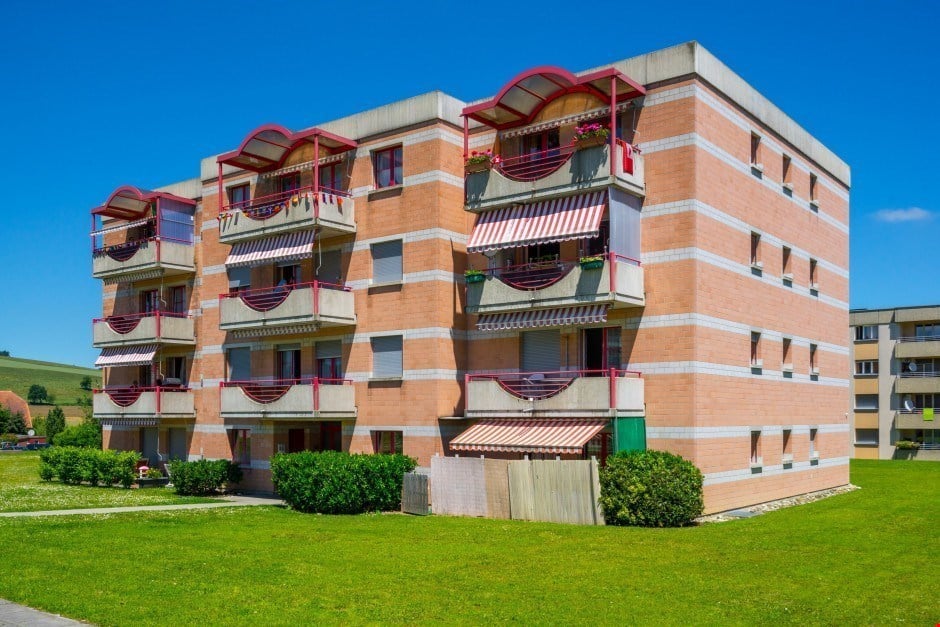 Bild Appartement spacieux de 3½ pièces à louer! / grosszügige 3½-Zimmer-Wohnung zu vermieten!