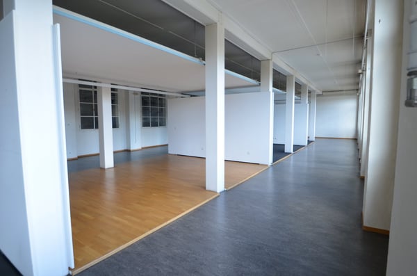 Ihr Gewerbe / Lager zentral am Bahnhof Biglen 1