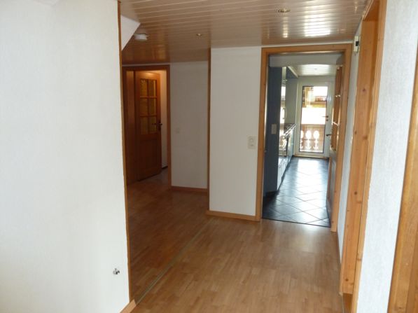 helle und heimelige Wohnung an ruhiger Lage 2