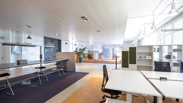 IHRE NEUE GEWERBEFLÄCHE ZENTRAL MIT AUSBLICK! 6