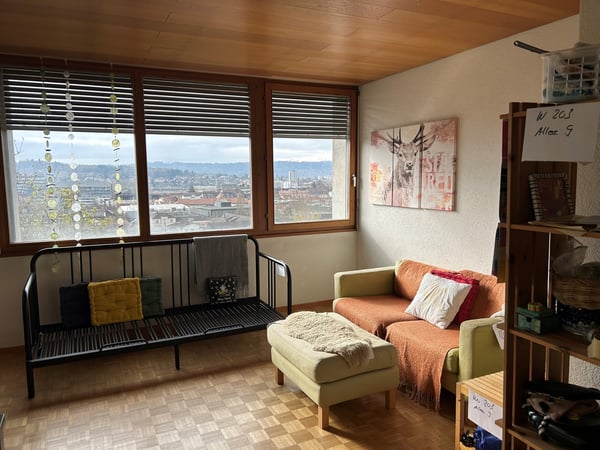 Charmante Wohnung mit eigenem Zugang in ruhigem Wohnquartier 2