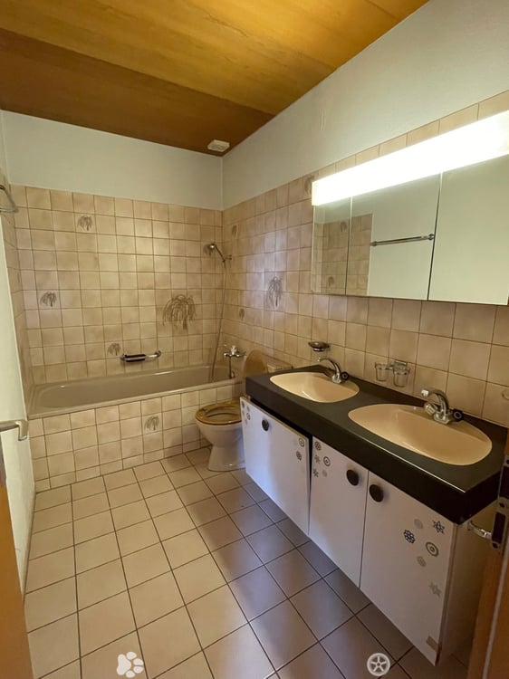Charmante Wohnung mit eigenem Zugang in ruhigem Wohnquartier 4