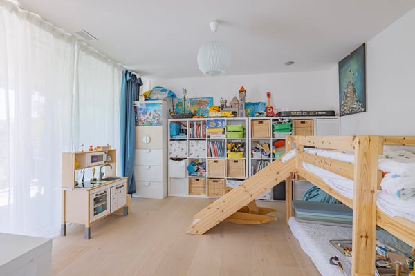 Grosszügige Attika-Oase mit 117 m² Terrasse und Cheminée 12