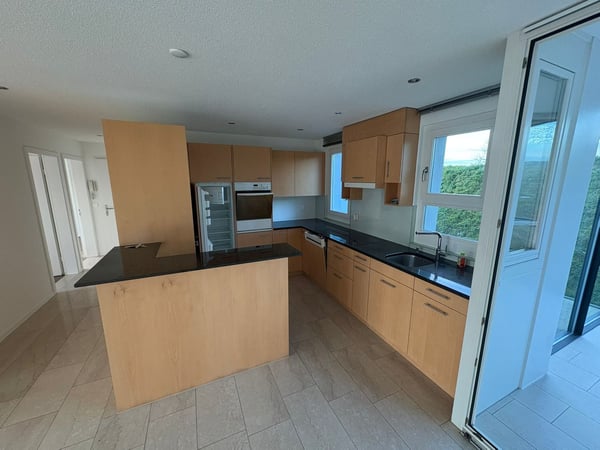 Helle 4.5-Zimmer-Wohnung mit Balkon und schöner Aussicht in Belp 5