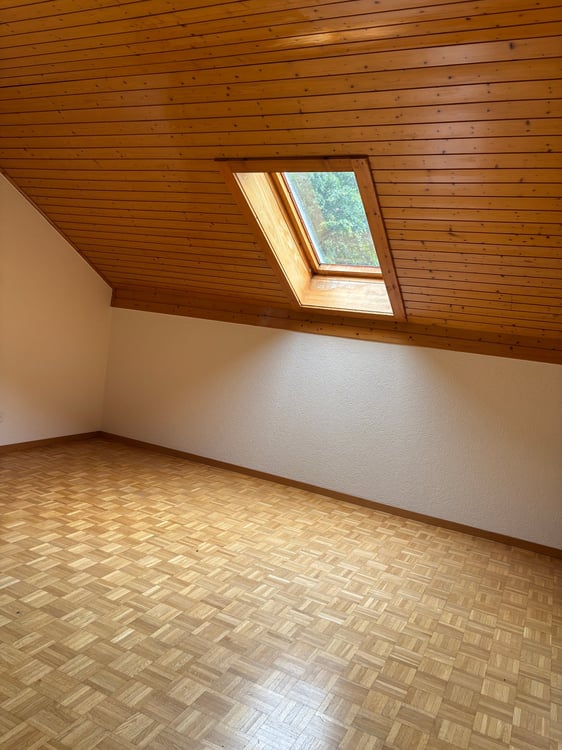 4.5-Zimmer-Wohnung mit Wohlfühlcharakter 7
