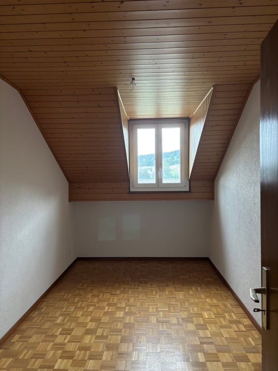 4.5-Zimmer-Wohnung mit Wohlfühlcharakter 6