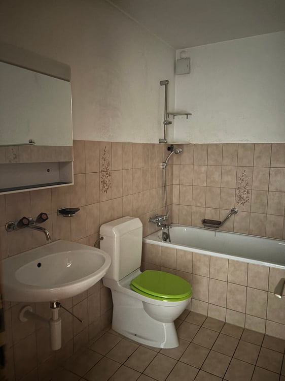 4.5-Zimmer-Wohnung in Plaffeien – ruhig und geräumig 9