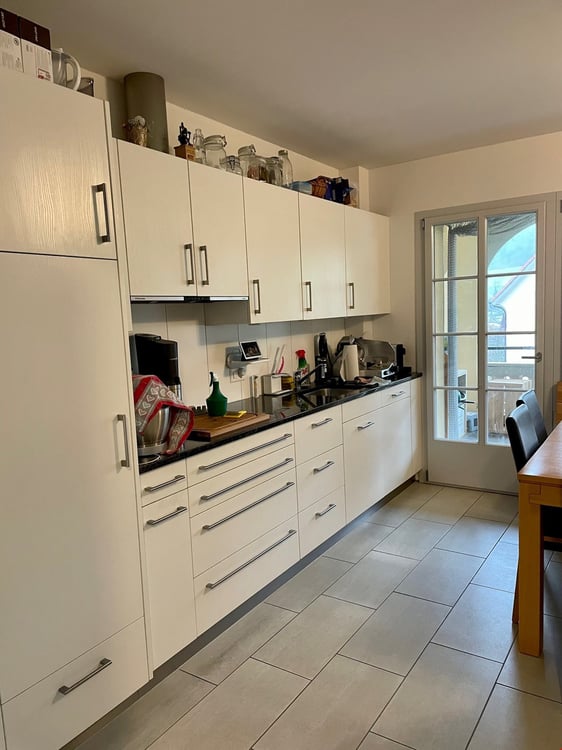 Moderne Wohnung mit XXL-Balkon im Dorfzentrum von Oberbalm 3