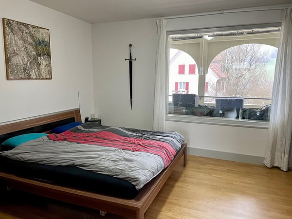 Moderne Wohnung mit XXL-Balkon im Dorfzentrum von Oberbalm 5