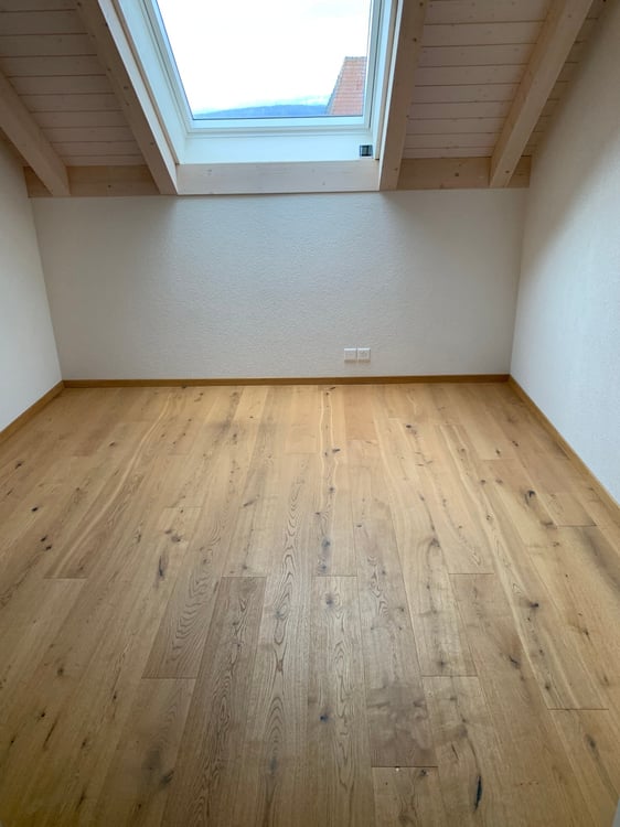 Wohnen mit Weitblick – 3.5-Zimmer-Dachwohnung mit Galerie 9