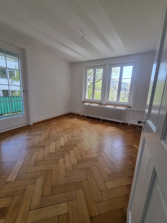 Charmante 3-Zimmer-Altbauwohnung mit Balkon in Bern-Bethlehem 3