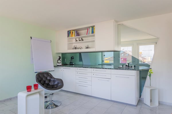 Exklusive Gewerbefläche an zentraler Lage 10