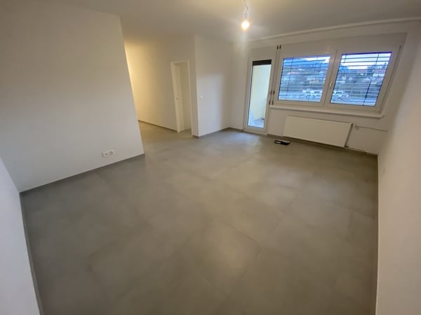 Entièrement rénové avec vue sur le Lac ! 4