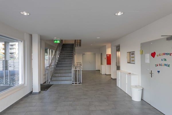 Grosszügige und lichtdurchflutete Rohbaufläche 4