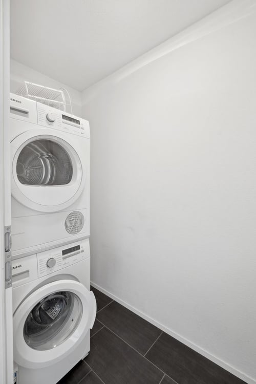 Moderne 4.5 Zimmerwohnung an zentraler und ruhiger Lage 7