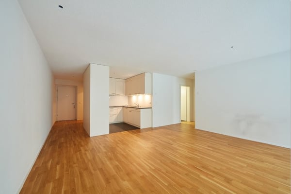 Moderne 2.5 Zimmerwohnung an zentraler und ruhiger Lage 3