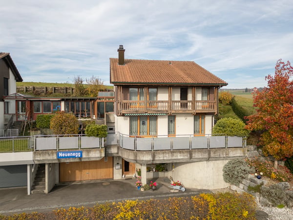 Freistehendes Einfamilienhaus mit Weitsicht...Neuenegg 10