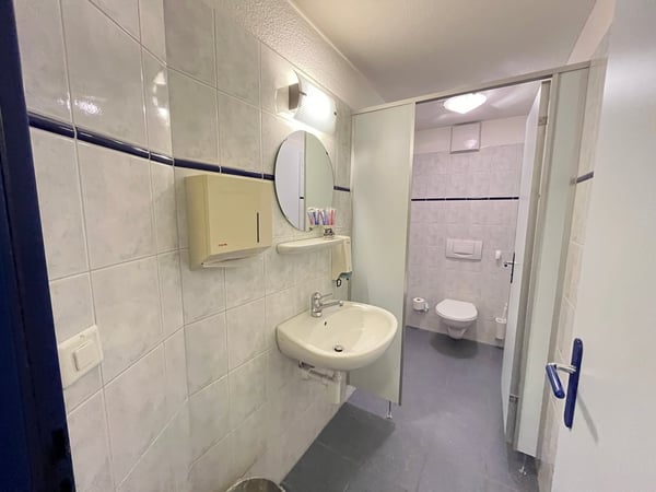 Vielseitige Gewerbefläche mit Herz – an zentraler Lage in Tuggen 7