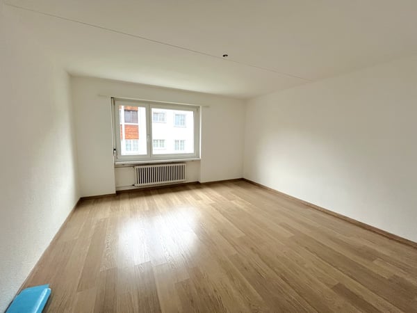 Helle 3.5-Zimmerwohnung mit Balkon in Tuggen 4
