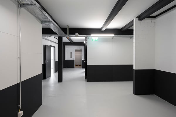 Heller und moderner Lagerraum 2