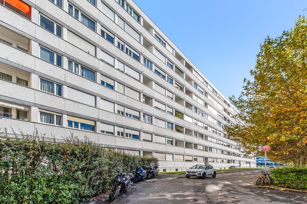 EN EXCLUSIVITE - Spacieux appartement de 4 pièces avec balcon 12