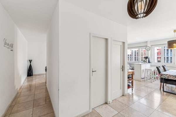 EN EXCLUSIVITE - Spacieux appartement de 4 pièces avec balcon 7