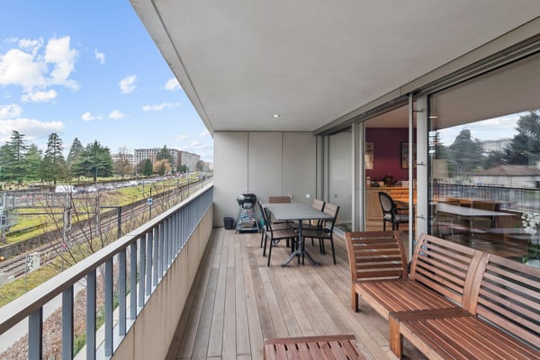 Superbe appartement avec 3 chambres dans un immeuble de standing 12