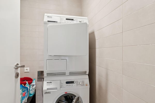 Superbe appartement avec 3 chambres dans un immeuble de standing 11