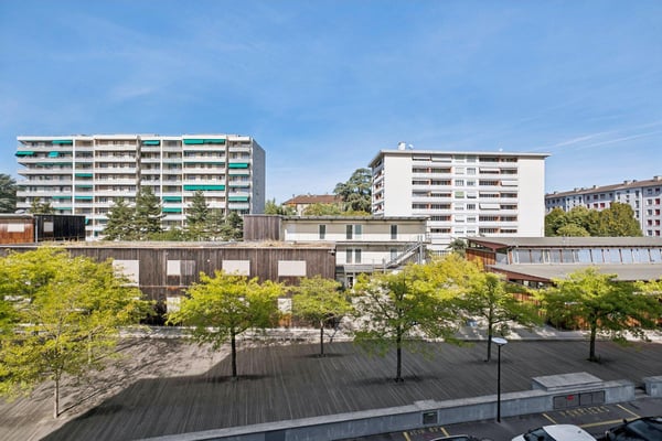 Exclusivité ! Bel appartement contemporain avec terrasse au centre ville 12