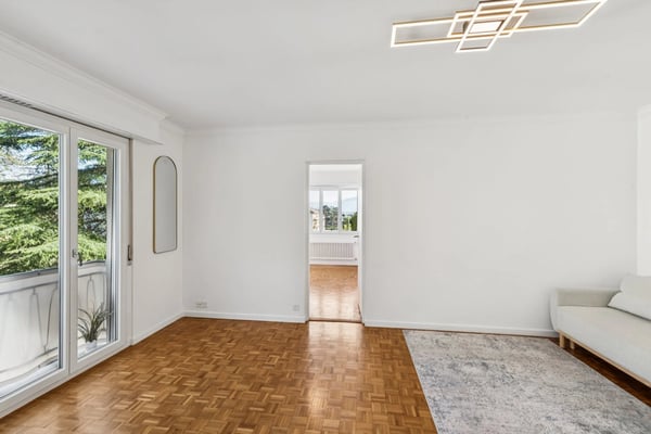 En exclusivité - Appartement de 5 pièces à proximité immédiate du Lac 7