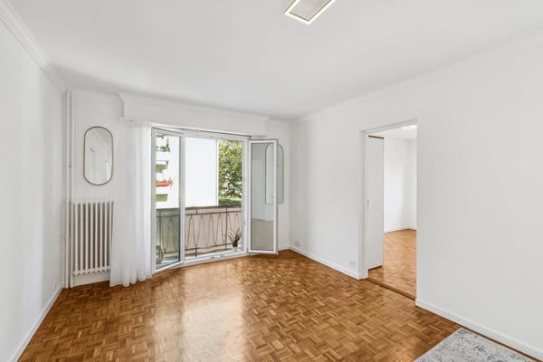 En exclusivité - Appartement de 5 pièces à proximité immédiate du Lac 6