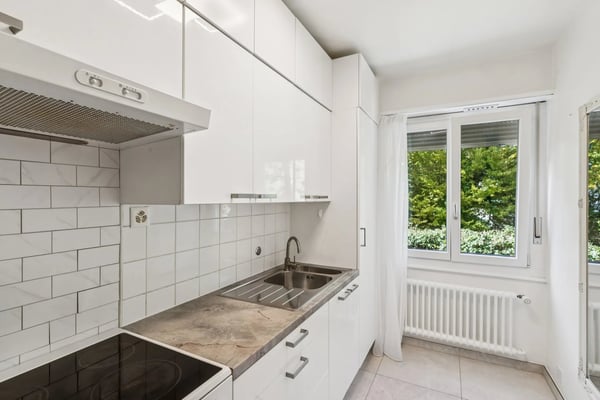 En exclusivité - Appartement de 5 pièces à proximité immédiate du Lac 2