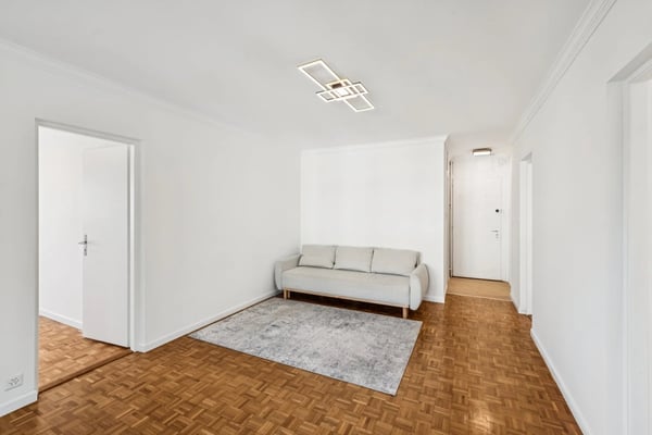 En exclusivité - Appartement de 5 pièces à proximité immédiate du Lac 5
