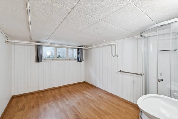En exclusivité / Ravissante maison familiale en pignon avec vue sur le lac 13