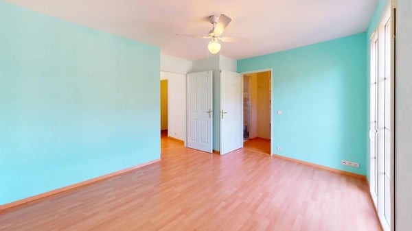 Villa 3 chambres, 3 SdB, jardin, dans résidence piscine - prox. Genève 13