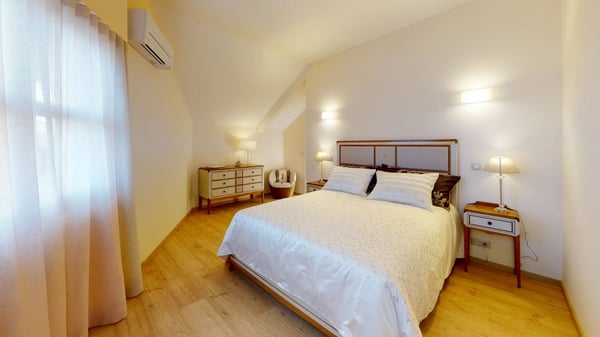 Penthouse de 220m2, prestigieux et en attique, à Divonne-les-Bains 10