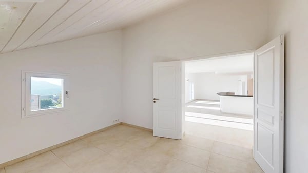 Appartement atypique - Volumes surprenants - Proximité Léman Express 8