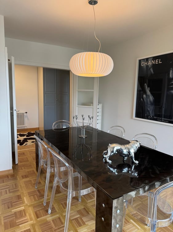 Habitat de 2.5 pièces au 2er étage 10