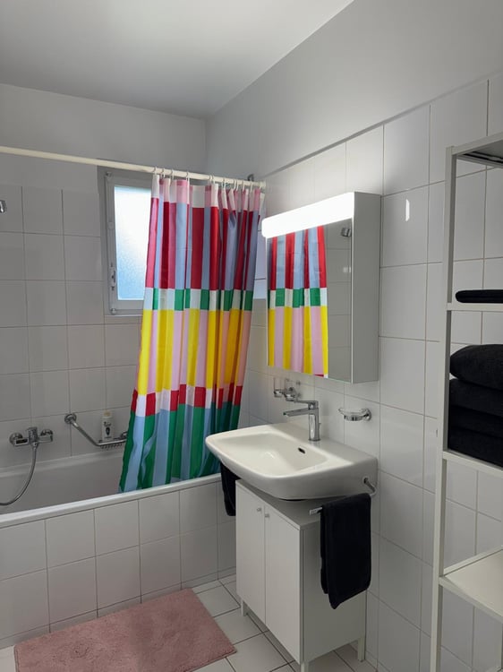 Habitat de 2.5 pièces au 2er étage 12