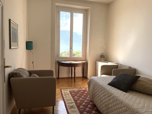 Appartement meublé de 1.5 pièces (disponible pour de courtes durées) 4