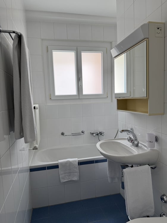 Habitat de 2.5 pièces au 2ème étage 3