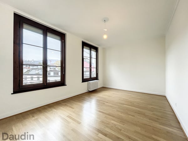 Appartement de 6 pièces dans le quartier Philosophes-Bastions 8