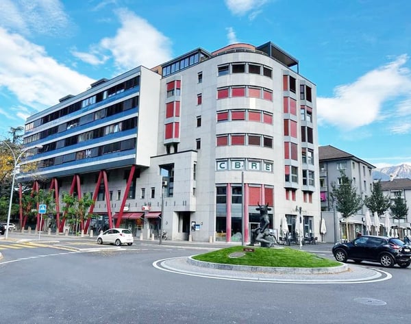 Mixed commercial lots 1