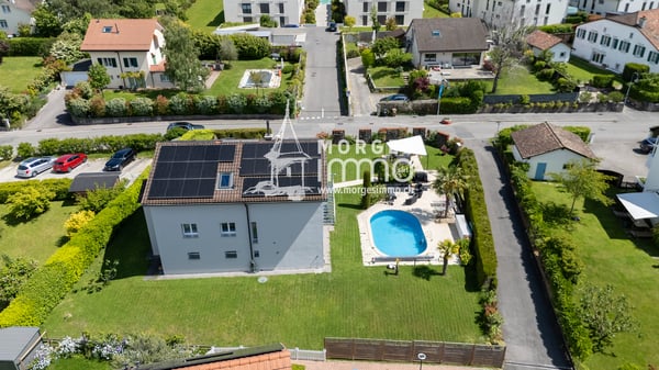 Villa familiale avec piscine et studio indépendant à deux pas du lac 4