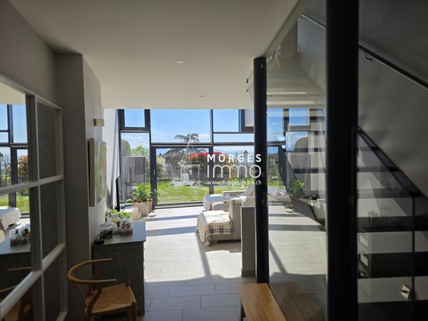 Belle villa jumelle de 5.5 pièces avec jardin privatif à Aubonne 2