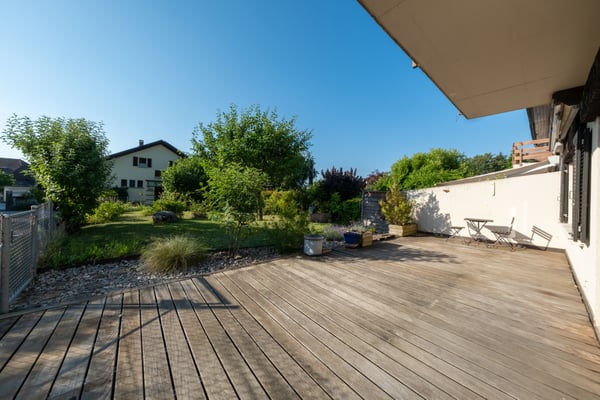 VILLA FAMILIALE EN PIGNON AVEC JARDIN, DANS UN CADRE VERDOYANT 2