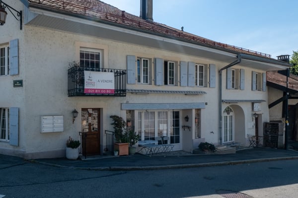 Immeuble mixte de rendement avec fort potentiel de développement 1