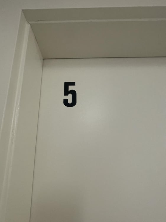 À LOUER ? BUREAU / LOCAL PROFESSIONNEL À BOGIS-BOSSEY 4
