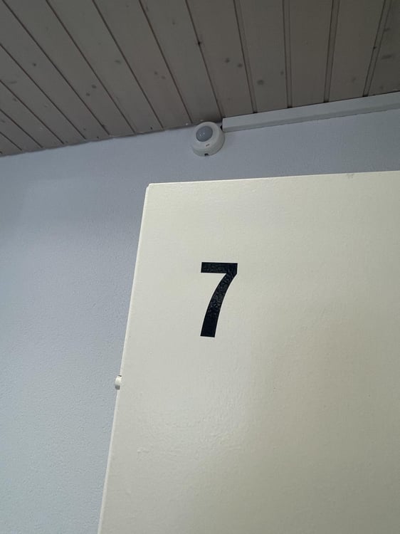 À LOUER ? BUREAU / LOCAL PROFESSIONNEL À BOGIS-BOSSEY 6
