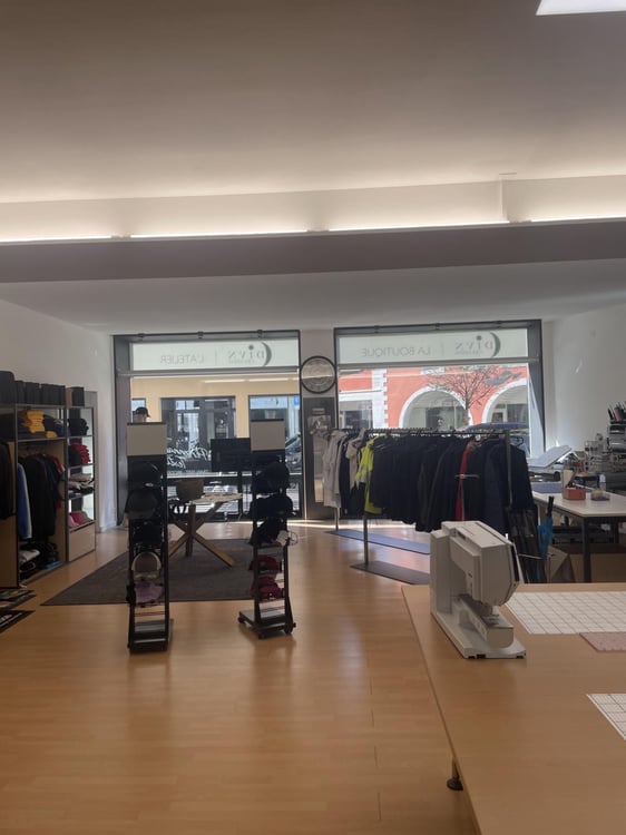 ARCADE COMMERCIALE DE 140 M2 AU COEUR DE NYON 5